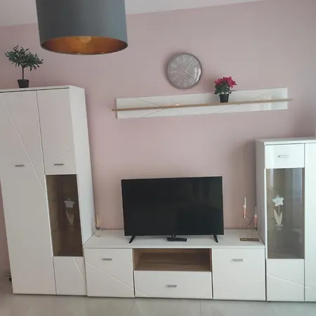 Paic Apartment Kastela