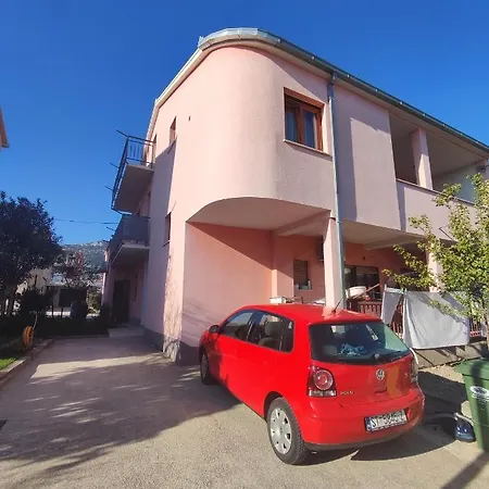 Apartment Paic *